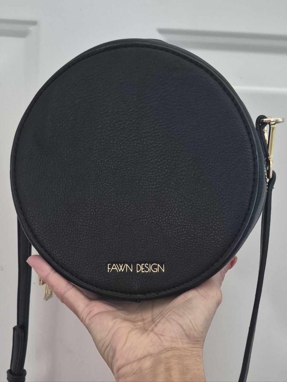 Fawn Design the Circle Bag Black Crossbody Purse Like NEW Vegan Pebbled leather